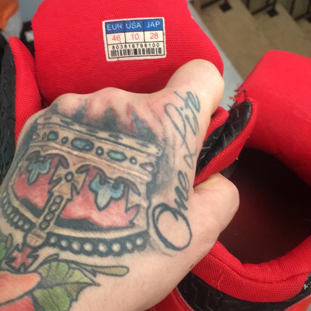 red Jordan size 10